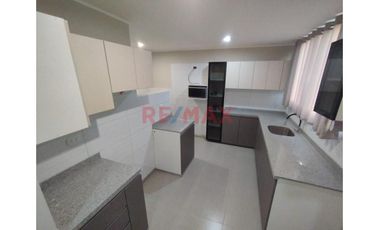 Amplio Departamento En Alquiler – 2Do Piso - Ica