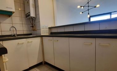 Arrienda Departamento en Renato Zanelli con Estacionamiento - comuna de Providencia