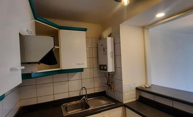 Arrienda Departamento en Renato Zanelli con Estacionamiento - comuna de Providencia