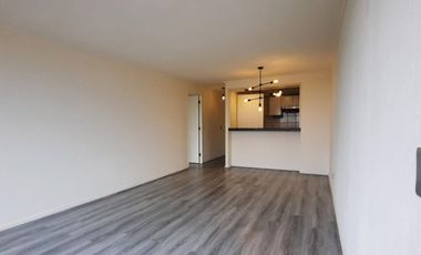 Arrienda Departamento en Renato Zanelli con Estacionamiento - comuna de Providencia