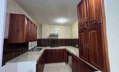 DEPARTAMENTO EN RENTA. 2 RECS  1 BAÑO, SALA, COMEDOR. EXCELENTE UBICACIÓN. SIN COCHERA