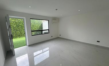 Casa en VENTA, Del Valle, San Pedro Garza García,NL