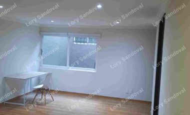 GRAN CASA EN RENTA EN TECAMACHALCO CON TERRAZAS PRIVADAS Y 9 HABITACIONES