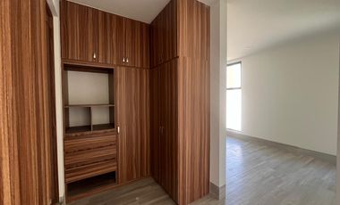 Av de Las Amazonas 1103, Lomas de La Presa, León