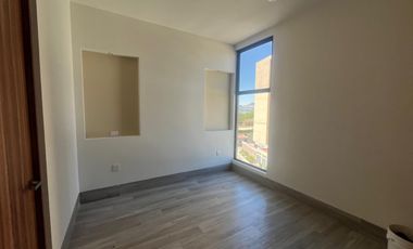 Av de Las Amazonas 1103, Lomas de La Presa, León