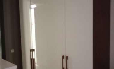 Dijual/sewa Cepat Rumah Full Furnish Modern Graha Family