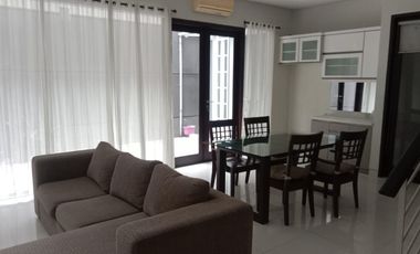 Dijual/sewa Cepat Rumah Full Furnish Modern Graha Family