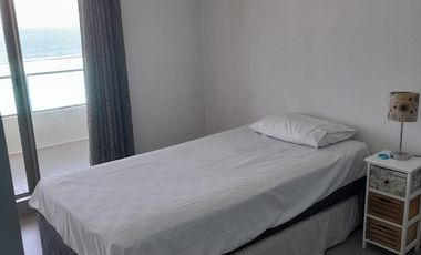 LUJOSO DEPARTAMENTO UBICADO EN BARRIO COSTA LAGUNA