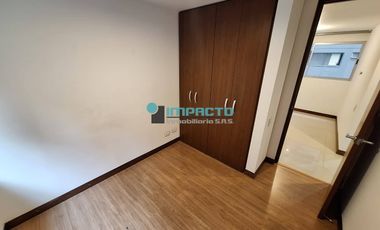 Se arrienda Apartamento en el sector de Envigado COD-526180