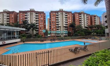 Se arrienda Apartamento en el sector de Envigado COD-526180