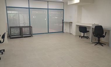 ALQUILER DE EXCLUSIVO LOCAL EN GALERIA FLORIDA