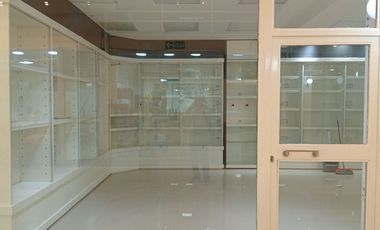 ALQUILER DE EXCLUSIVO LOCAL EN GALERIA FLORIDA