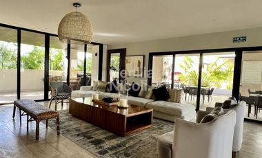 Entrega inmediata departamentos de lujo con 3 recámaras, Centro Cancún