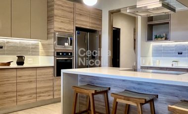 Entrega inmediata departamentos de lujo con 3 recámaras, Centro Cancún