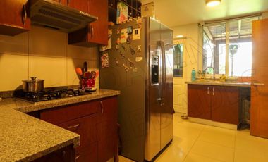 Excelente casa 4D - 4B en Condominio Parque Los Quillayes, La Dehesa