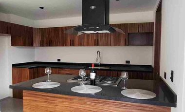 CASA NUEVA EN VENTA, CUAUTLANCINGO  EN  PRIVADA .