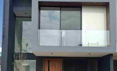 CASA NUEVA EN VENTA, CUAUTLANCINGO  EN  PRIVADA .