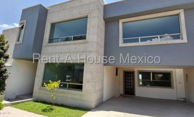 Casa en venta Lomas Verdes