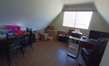 Excelente casa remodelada en Villa Los Escritores, San Pedro de la Paz