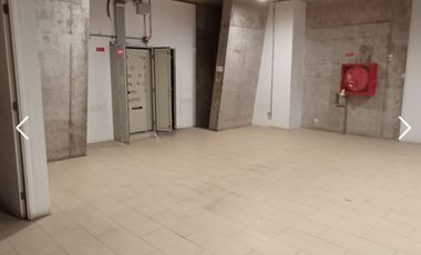 ARRIENDO Local Comercial de 149,32, Metro Irarrázaval