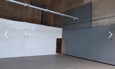 ARRIENDO Local Comercial de 149,32, Metro Irarrázaval