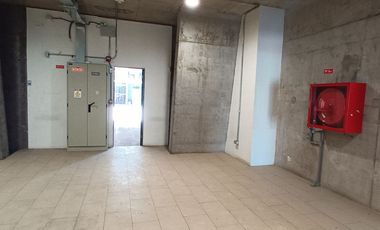 ARRIENDO Local Comercial de 149,32, Metro Irarrázaval