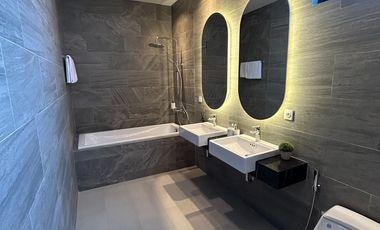 Rumah 5 Kamar Tidur, Lebar 15, Dekat Panakukkang Makassar