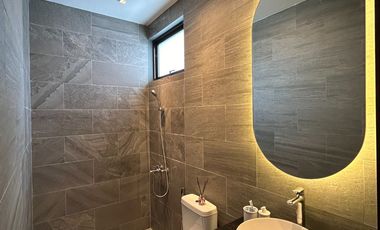 Rumah 5 Kamar Tidur, Lebar 15, Dekat Panakukkang Makassar