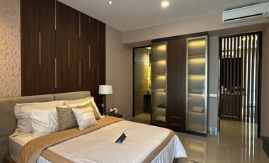 Rumah 5 Kamar Tidur, Lebar 15, Dekat Panakukkang Makassar