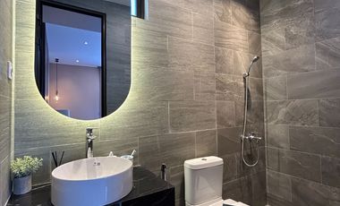 Rumah 5 Kamar Tidur, Lebar 15, Dekat Panakukkang Makassar