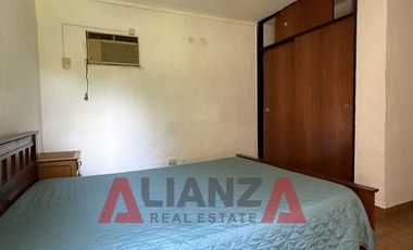 Gran Casa en Los Molinos - 3 Dorm, 1 Baño, Piscina. (1200m2)