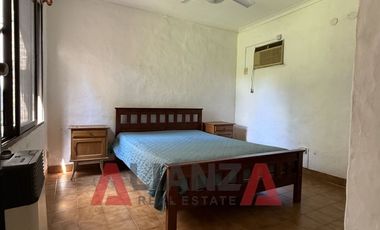 Gran Casa en Los Molinos - 3 Dorm, 1 Baño, Piscina. (1200m2)