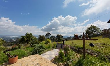 VENDO FINCA EN EL ROSAL