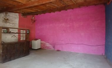 SE ALQUILA MINI GALPON O DEPOSITO 42 M2, IDEAL PARA GUARDADO, DEPSOITO O PEQUEÑO TALLERUBICADO EN CALLE FLORISBELLO ACOSTA AL 6700 z/ CLUB TELEFONOS
