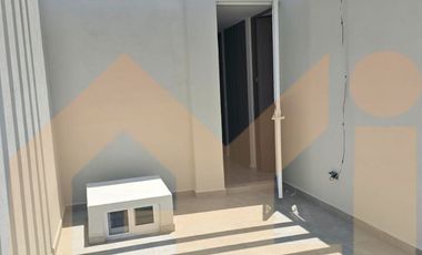 CASA NUEVA AL SUR EN RESIDENCIAL  