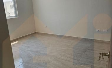 CASA NUEVA AL SUR EN RESIDENCIAL  