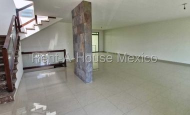 Venta de Casa en Condominio Residencial Lomas Verdes