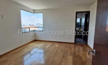 Venta de Casa en Condominio Residencial Lomas Verdes