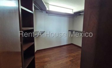 Venta de Casa en Condominio Residencial Lomas Verdes