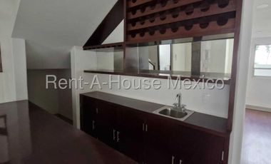Venta de Casa en Condominio Residencial Lomas Verdes