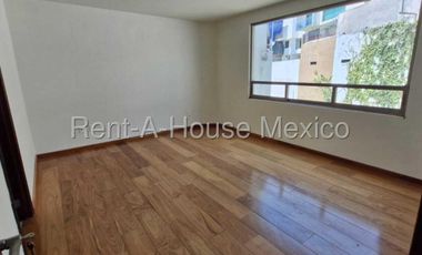 Venta de Casa en Condominio Residencial Lomas Verdes