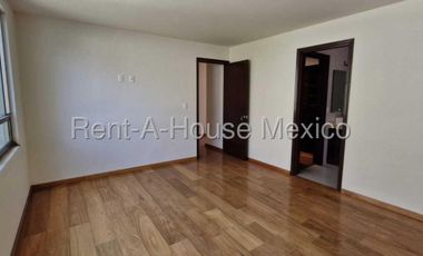 Venta de Casa en Condominio Residencial Lomas Verdes