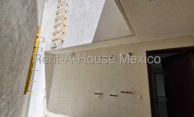 Venta de Casa en Condominio Residencial Lomas Verdes