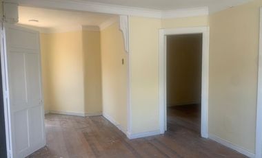 $650.000 Se Arrienda Carmen Mena , San Miguel