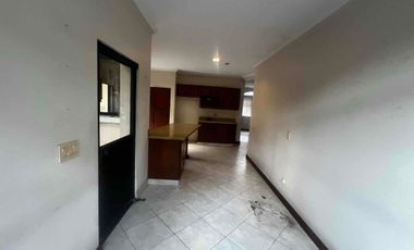 vendo casa en primeros km de Samborondon