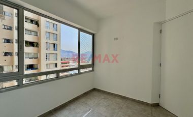 Se Vende Bonito E Iluminado Duplex De 3 Habitaciones Y 3 Baños Completos