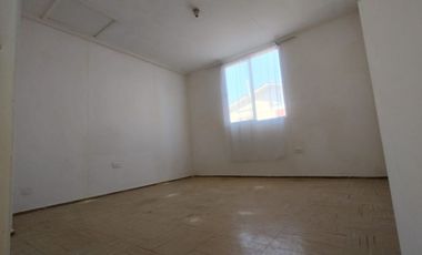 Casa sin muebles 3D 1B arriendo año corrido en Compañía Alta