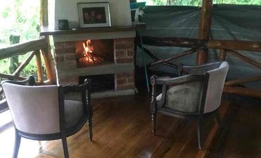 Hermosa casa en venta en Mindo, a tan solo 10 minutos del centro en vehículo, se vende de oportunidad