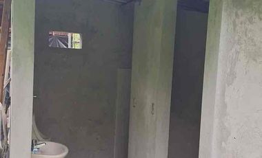 Hermosa casa en venta en Mindo, a tan solo 10 minutos del centro en vehículo, se vende de oportunidad