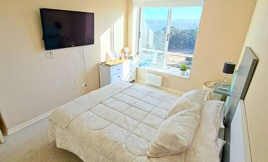 SINCRÓNICA PROPIEDADES ARRIENDA POR AÑO CORRIDO HERMOSO DEPARTAMENTO EN LAGUNA BAHIA